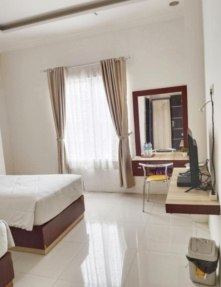 Khariz Hotel Bukittinggi Bagian luar foto