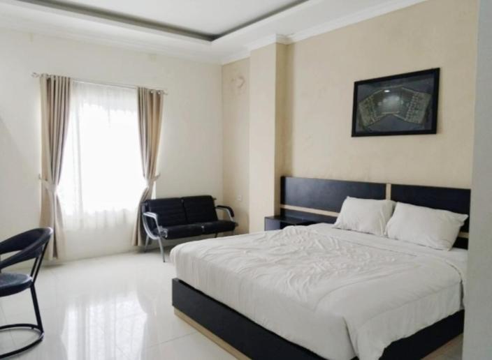 Khariz Hotel Bukittinggi Bagian luar foto