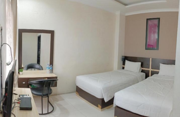 Khariz Hotel Bukittinggi Bagian luar foto