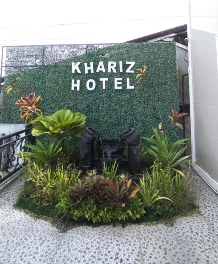 Khariz Hotel Bukittinggi Bagian luar foto